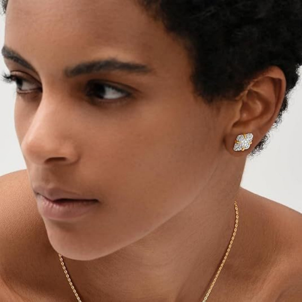 Shape Copper Zirconia Earrings